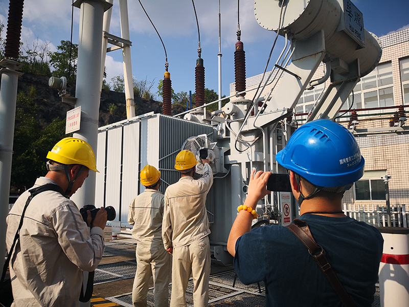 媒體(tǐ)報(bào)道(dào)重慶江北(běi)供電(diàn)公司迎峰度夏工(gōng)作(zuò)