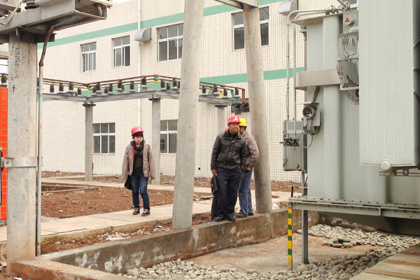 2012的(de)工(gōng)程