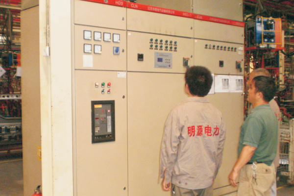 重慶力帆微(wēi)車(chē)7000KVA配電(diàn)工(gōng)程